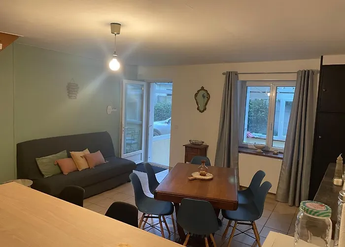 Cocon Douillet En Bord De *